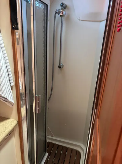 Lucky Dog Too Yacht Photos Pics 