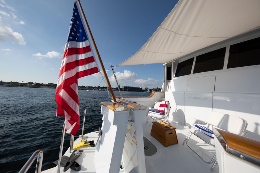 1967 Burger 84 Motoryacht