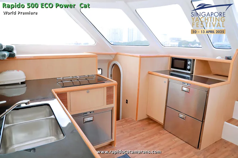 Vamoose II Yacht Photos Pics Rapido 500 ECO Power Cat