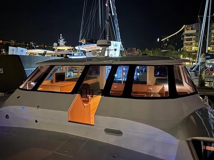 Vamoose II Yacht Photos Pics Rapido 500 ECO Power Cat