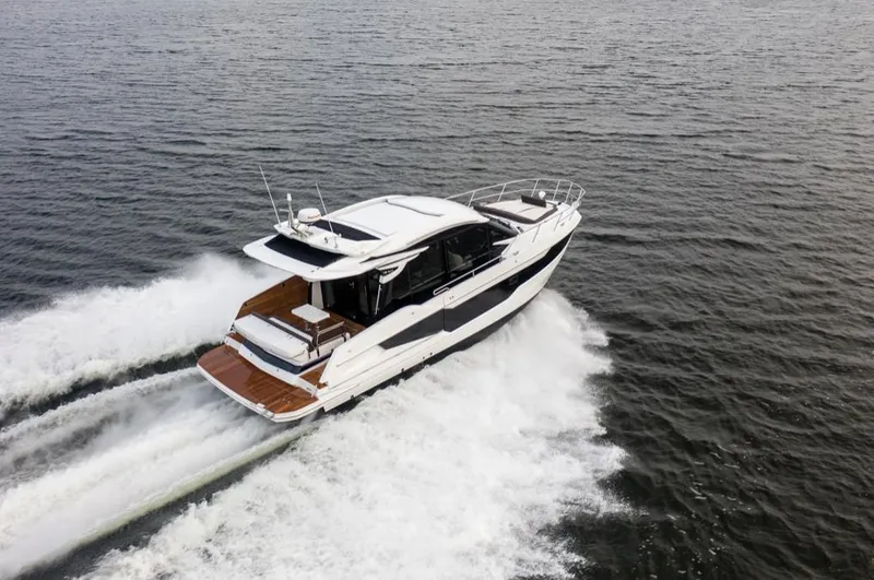  Yacht Photos Pics 