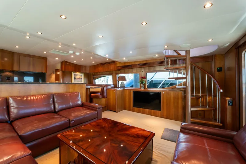 Dr. Dark Yacht Photos Pics 