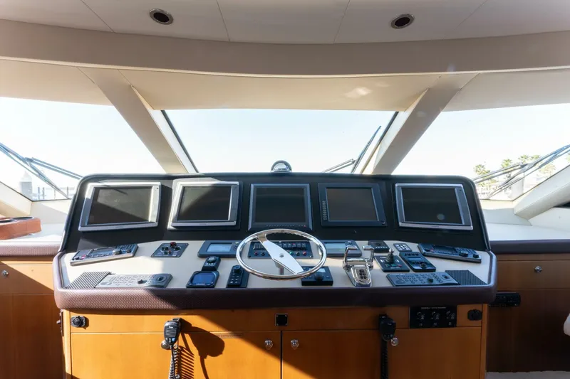 Dr. Dark Yacht Photos Pics 