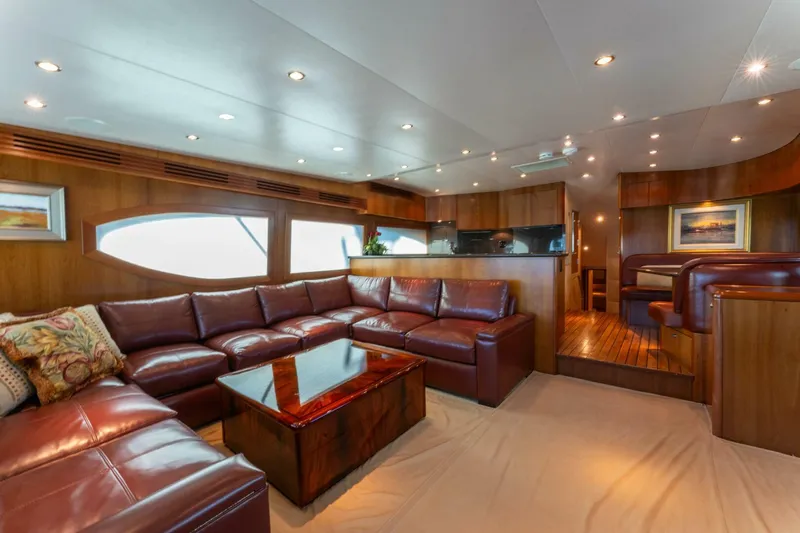 Dr. Dark Yacht Photos Pics 