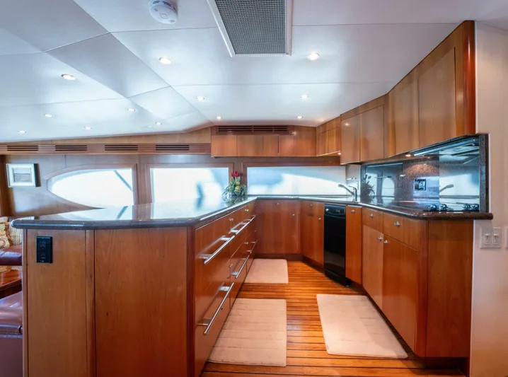 Dr. Dark Yacht Photos Pics 