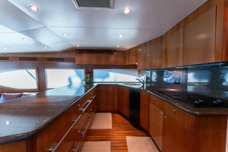 Dr. Dark Yacht Photos Pics 