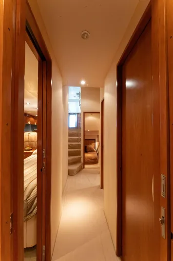 Dr. Dark Yacht Photos Pics 