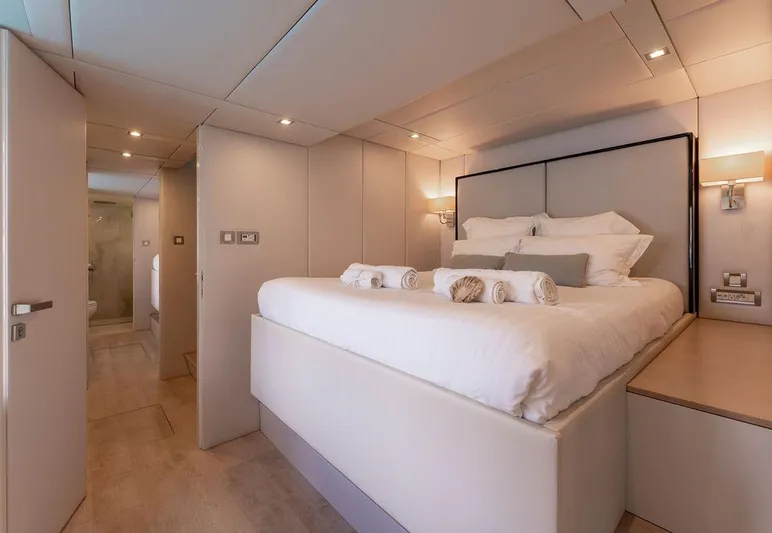 Rosa Del Mar Yacht Photos Pics Luxurious bedroom interior of 2017 Sunreef Supreme 68 yacht with modern design.
