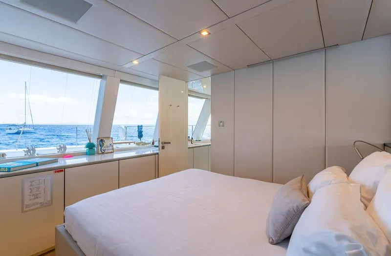 Rosa Del Mar Yacht Photos Pics 