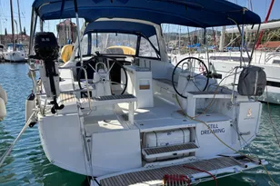 2019 Beneteau Oceanis 38.1