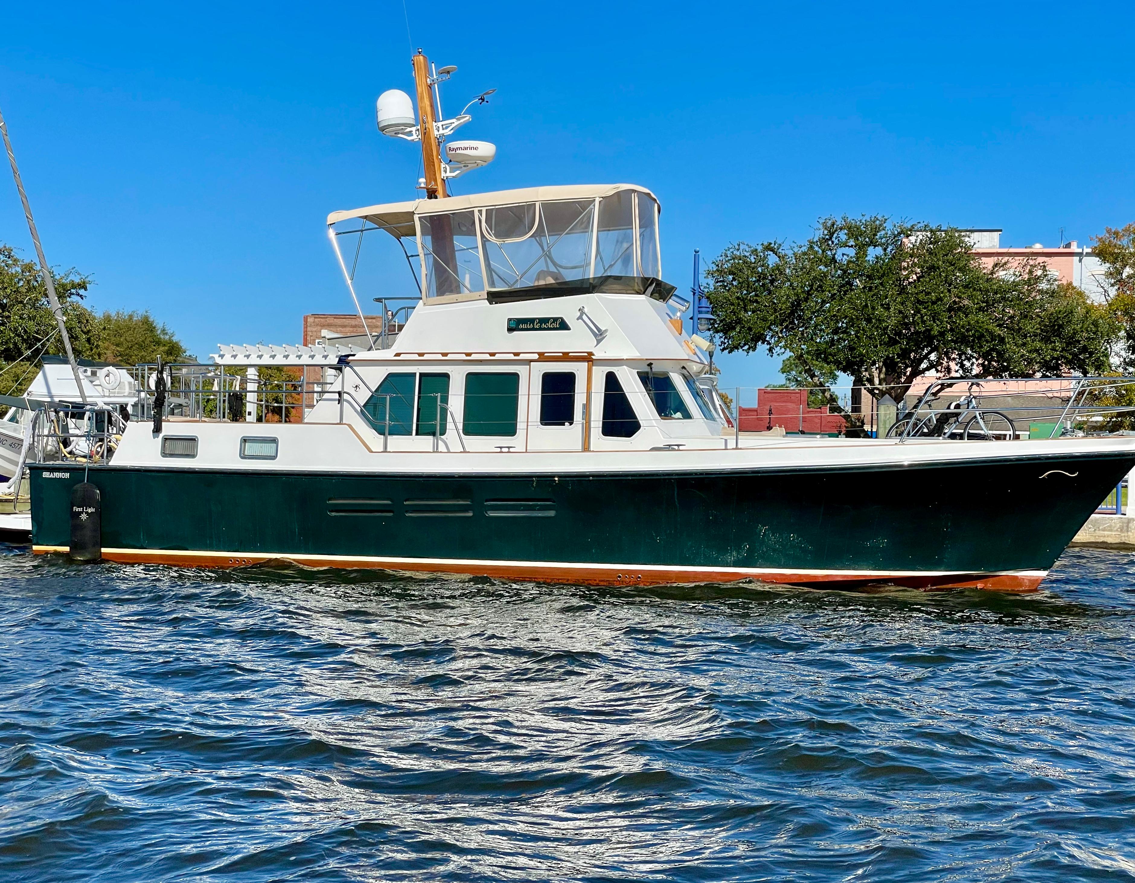 2006 Shannon Fast Trawler Motorboot mit Achterkabine Kaufen YachtWorld