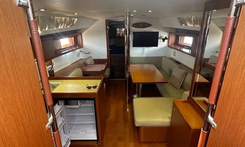 Lele Kalua Yacht Photos Pics 