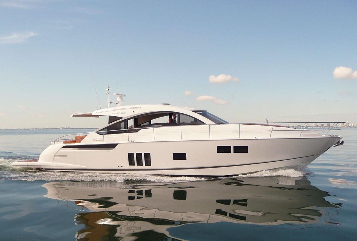2016 Fairline 62 