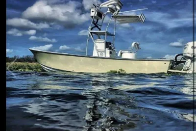 Aeon Marine 23 DLX
