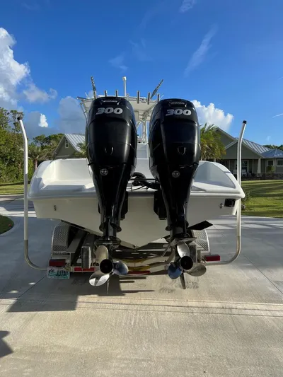 32 Yellowfin Yacht Photos Pics 