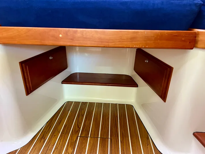 Someday's Here Yacht Photos Pics 