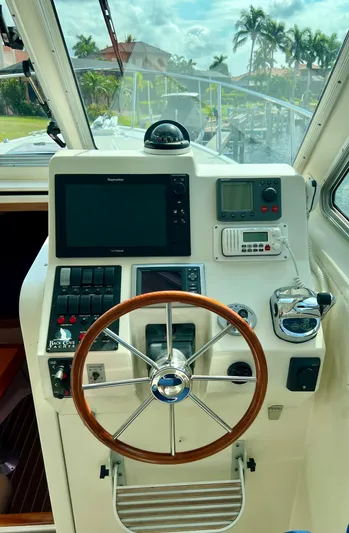 Someday's Here Yacht Photos Pics 