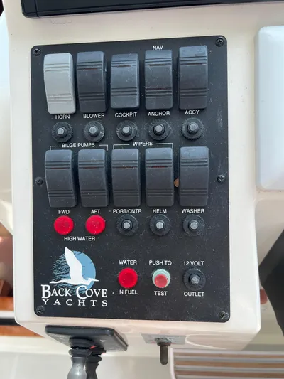 Someday's Here Yacht Photos Pics 