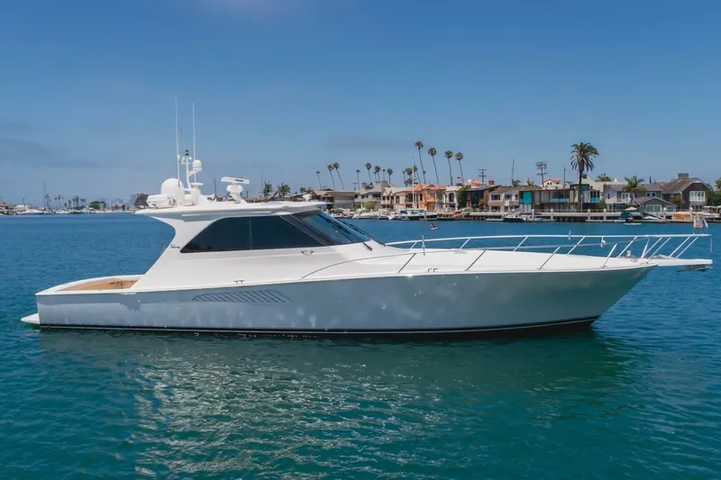 Endurance Yacht Photos Pics 2008 Viking 52 Sport Coupe - Endurance - Profile