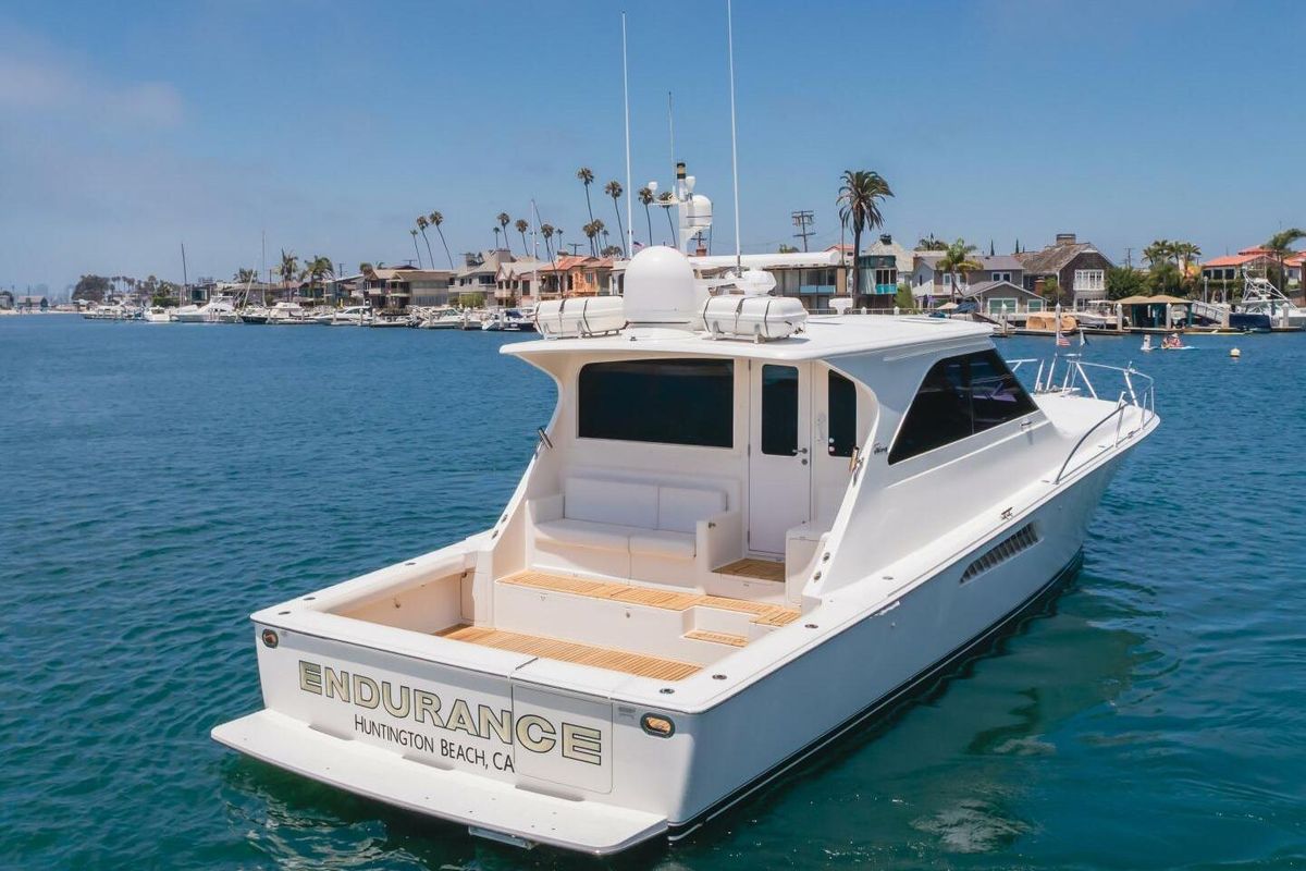 2008 Viking 52 