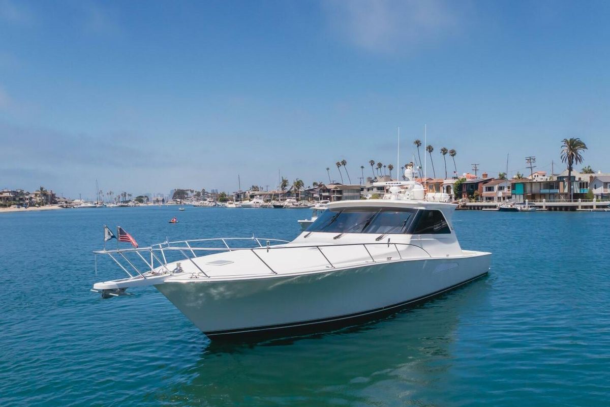 2008 Viking 52 