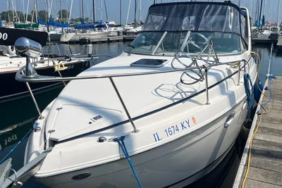 Rinker Fiesta Vee 270