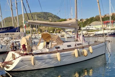 2009 Comar Comet 33