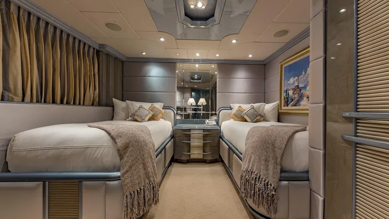 I Love This Boat Yacht Photos Pics Luxurious twin bedroom on 2002 Christensen Tri Deck yacht with elegant decor and cozy bedding.