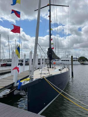 Yacht