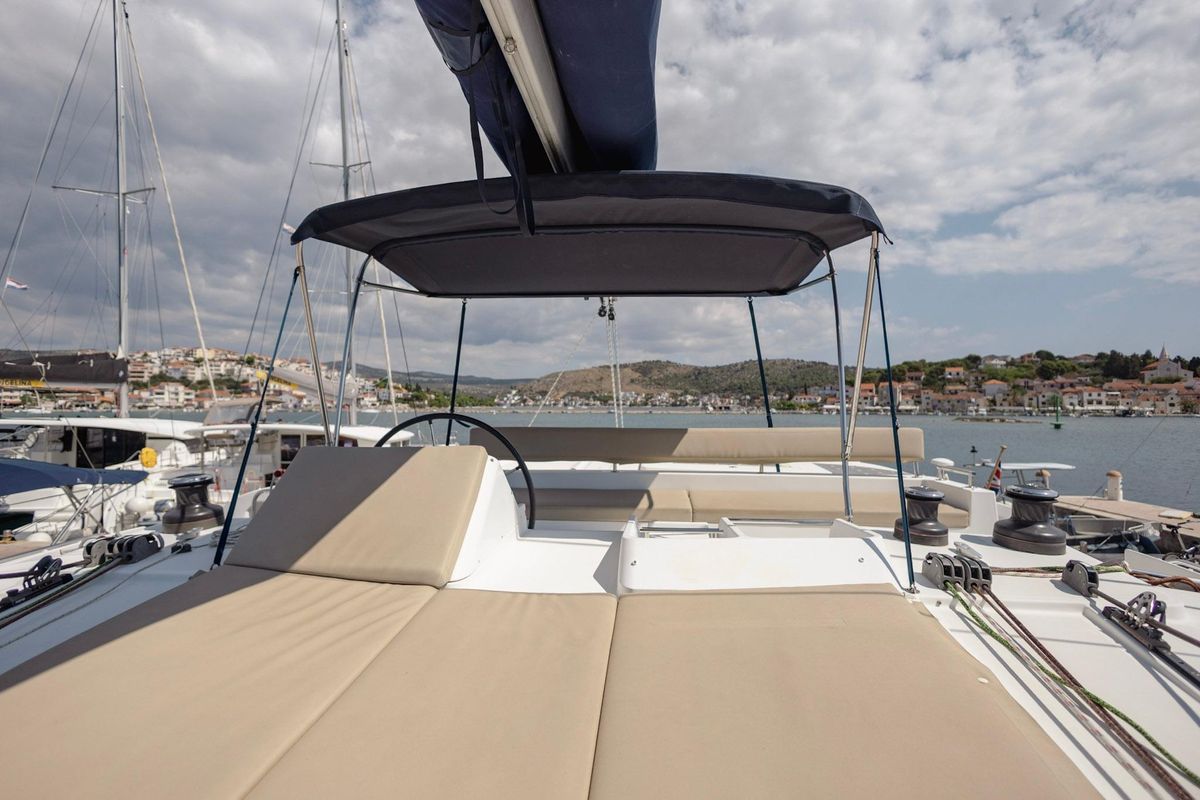 2011 Lagoon 45 
