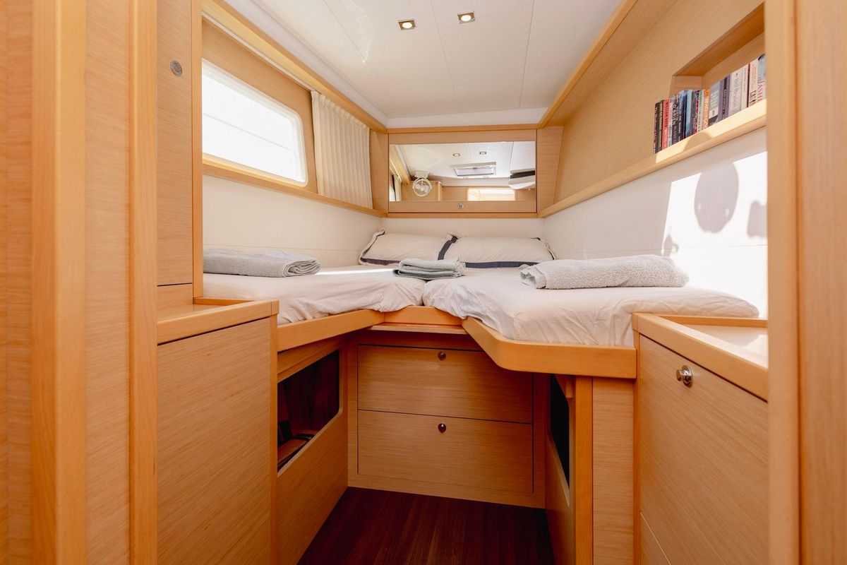 2011 Lagoon 45 