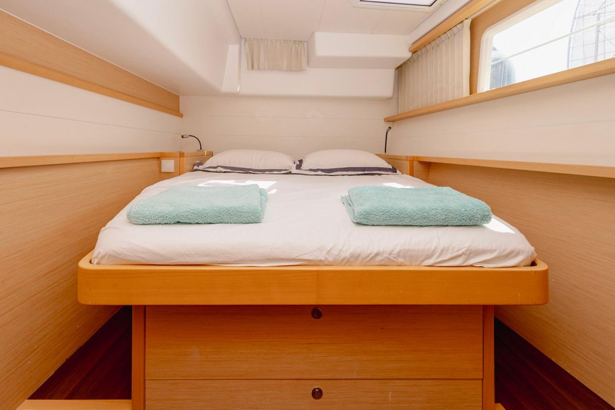 2011 Lagoon 45 