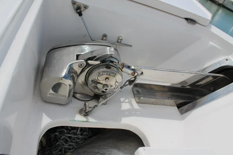 Yacht Photos Pics 2018 Sea Fox 328 Commander boat anchor winch system, featuring Pro-Fish equipment.