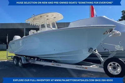 Cobia 280 Center Console