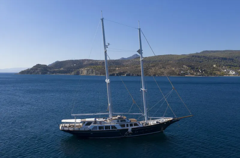 Althea Yacht Photos Pics 
