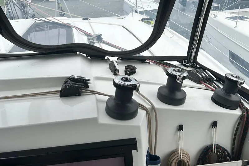  Yacht Photos Pics Helia 44 Evolution 2019 yacht deck with winches and ropes, Fountaine Pajot model.