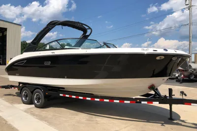 Sea Ray SDX 270