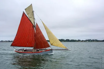 1906 Custom smack