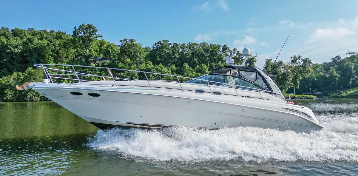 2001 Sea Ray 410 Sundancer