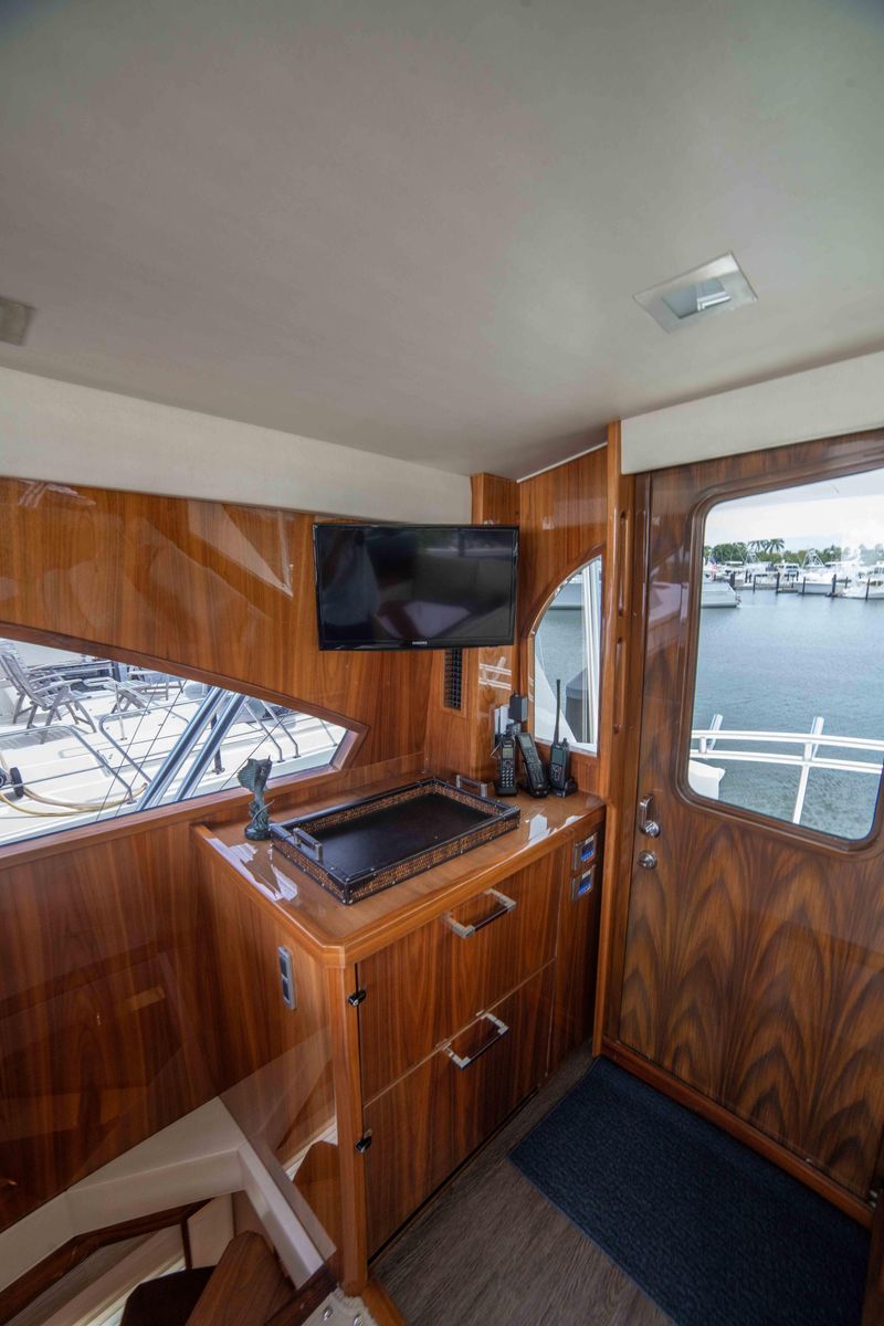 2019 Viking 72 