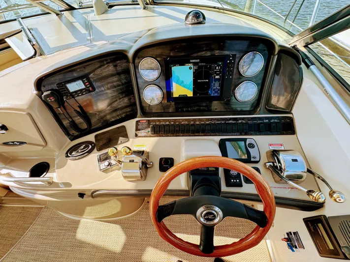 Feeling Blue Yacht Photos Pics 