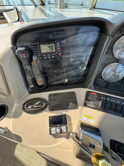 Feeling Blue Yacht Photos Pics 