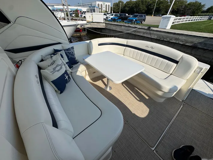 Feeling Blue Yacht Photos Pics 