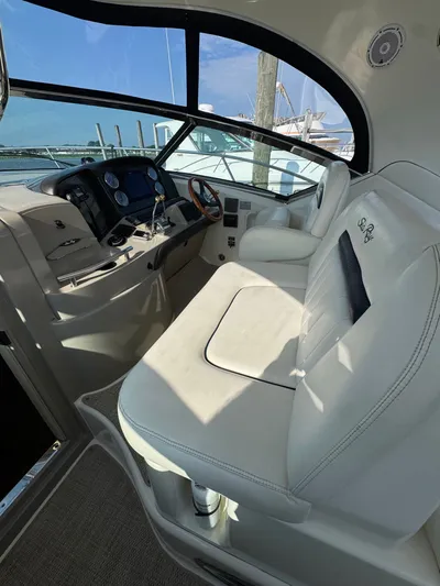 Feeling Blue Yacht Photos Pics 