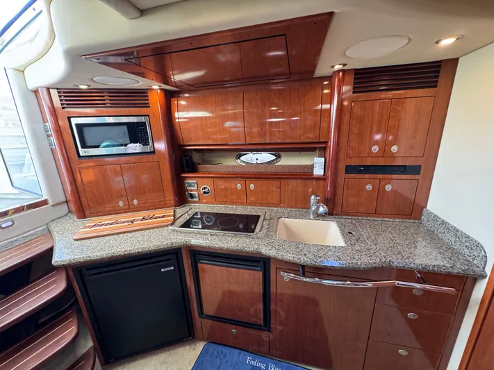 Feeling Blue Yacht Photos Pics 