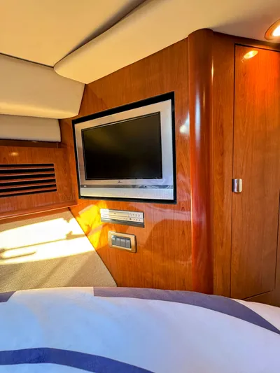 Feeling Blue Yacht Photos Pics 