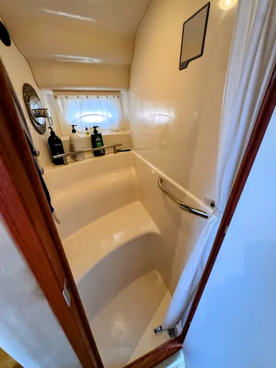 Feeling Blue Yacht Photos Pics 