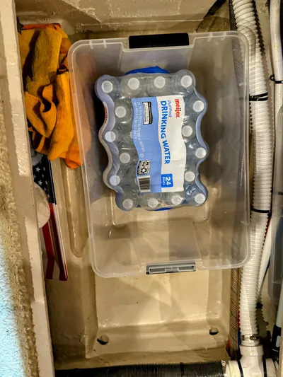 Feeling Blue Yacht Photos Pics 