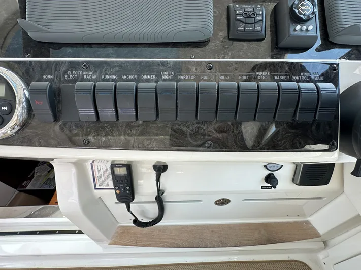 Kandoo Yacht Photos Pics 