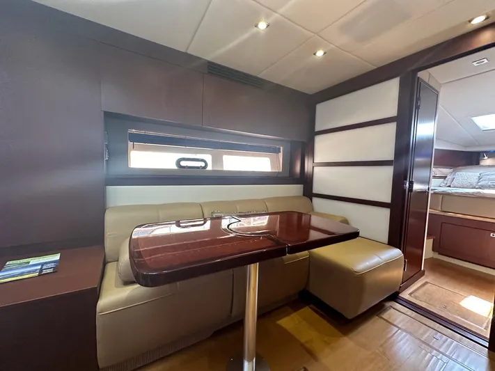 Kandoo Yacht Photos Pics 